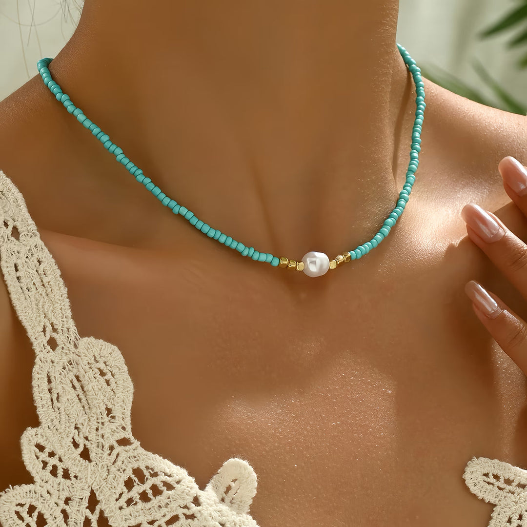 Collier de perles minimaliste