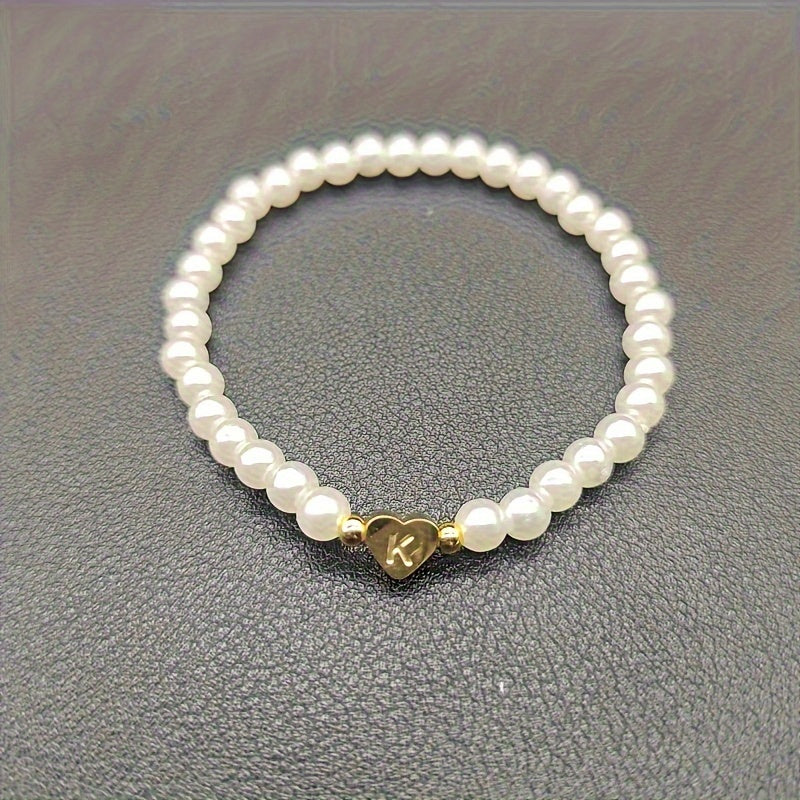 Elegante bracciale con iniziale a forma di cuore (A-Z)