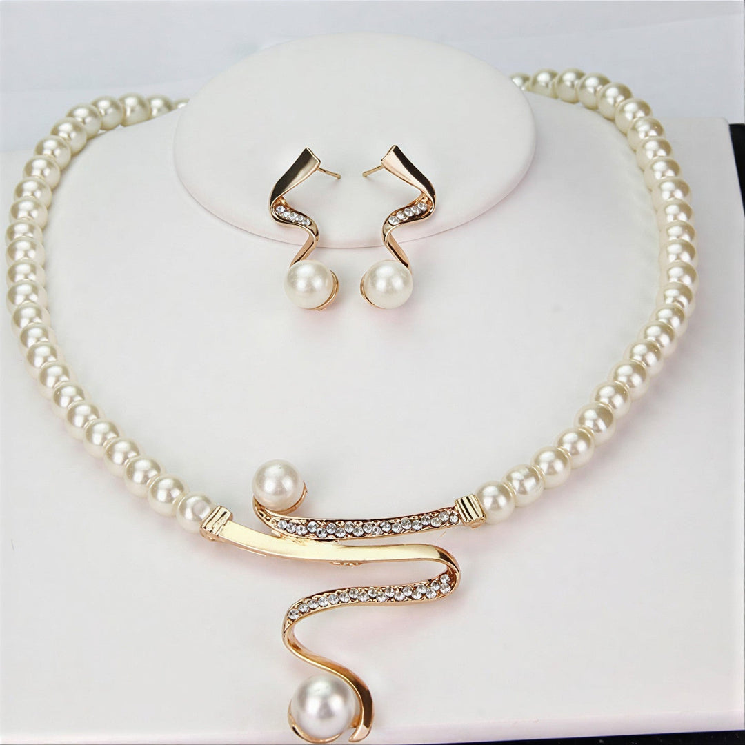 Élégante parure de bijoux avec perles