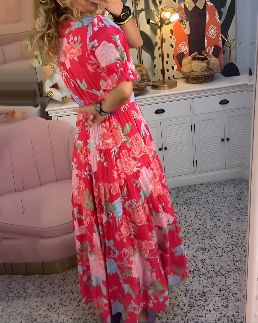 CARINE | KLEID MIT TASCHEN UND V-AUSSCHNITT IM BLUMENMUSTER
