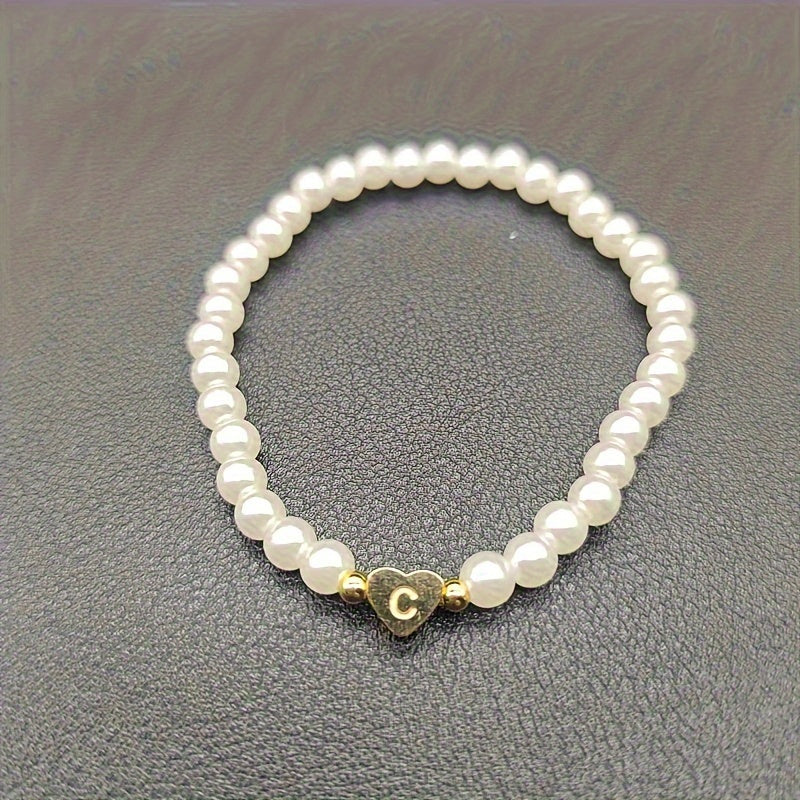 Elegante bracciale con iniziale a forma di cuore (A-Z)