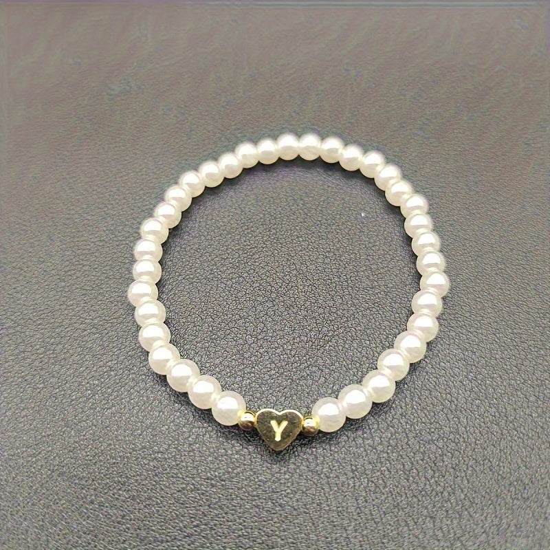Elegante bracciale con iniziale a forma di cuore (A-Z)