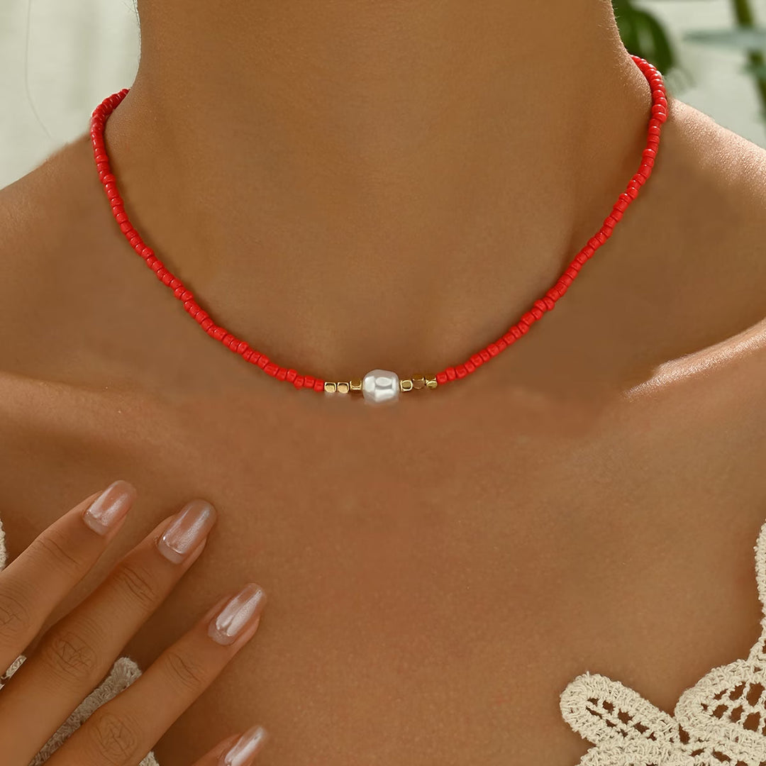 Collier de perles minimaliste