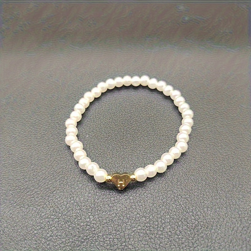 Elegante bracciale con iniziale a forma di cuore (A-Z)