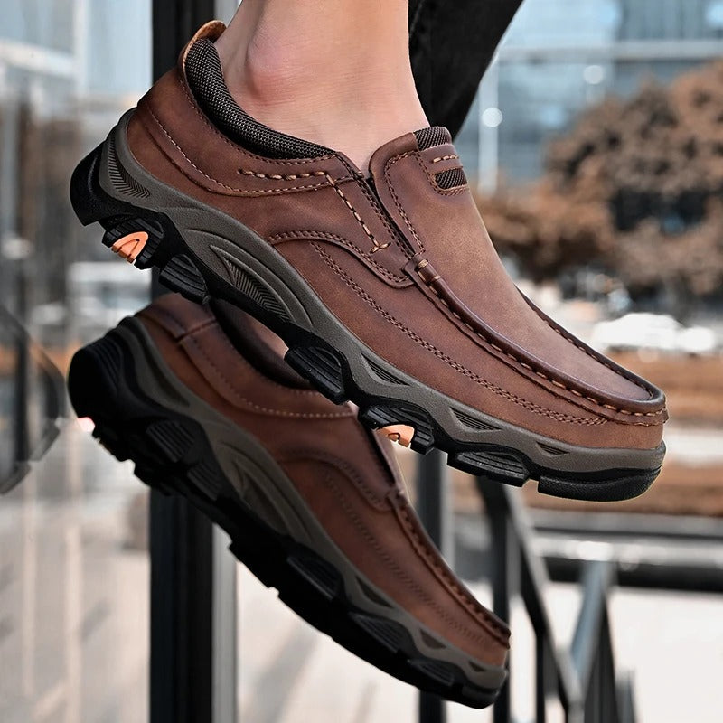 Chaussures à enfiler en cuir élégantes