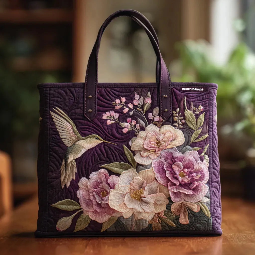 Tilda – Borsa imbottita con motivo ricamato