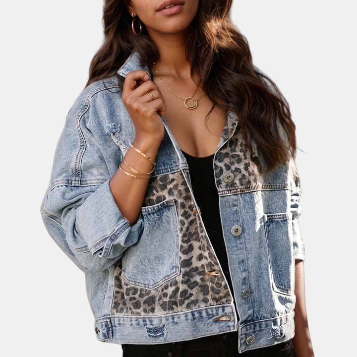 Giacca in denim patchwork da donna con orlo a taglio vivo