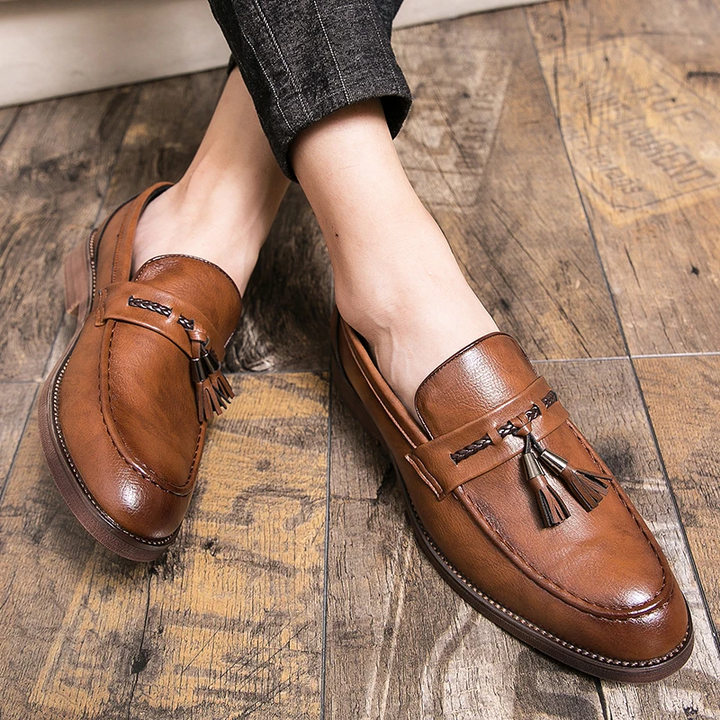 Mocassins en cuir à glands