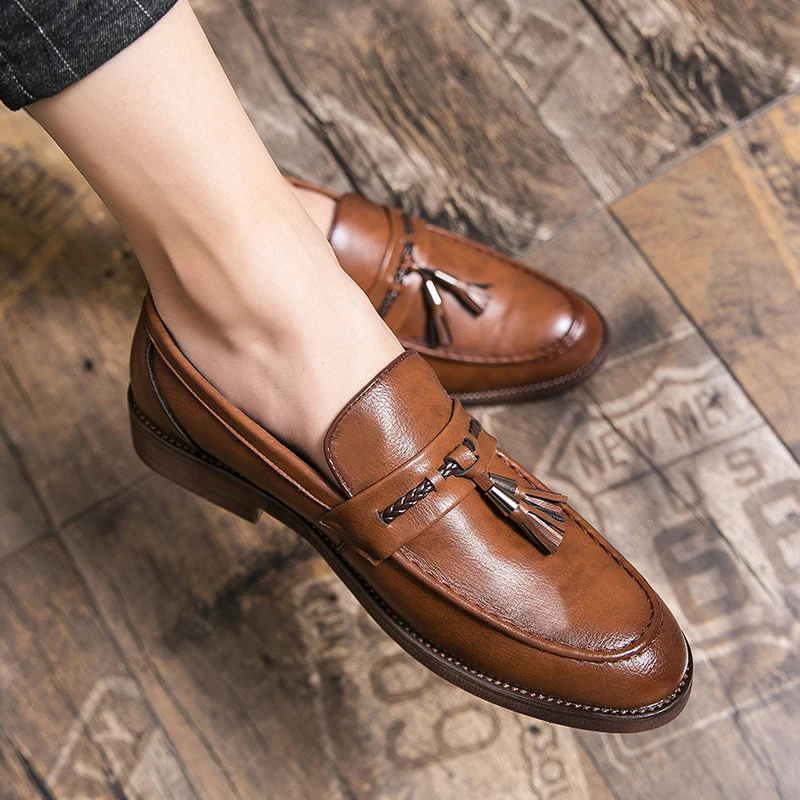 Mocassins en cuir à glands