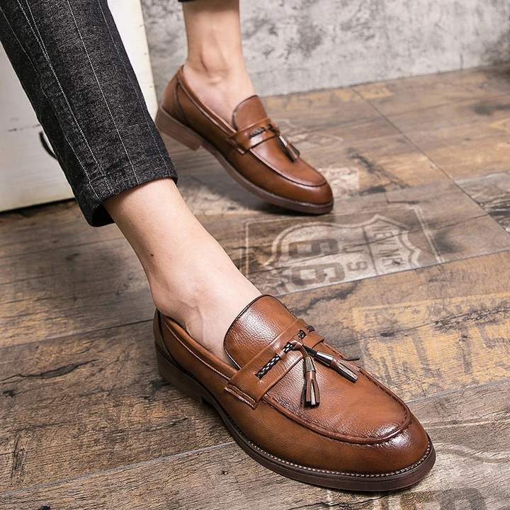 Mocassins en cuir à glands