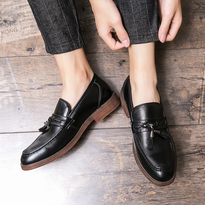 Mocassins en cuir à glands