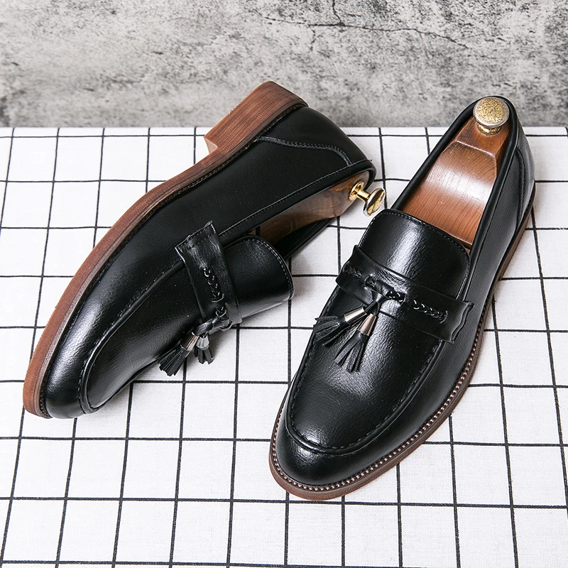 Mocassins en cuir à glands