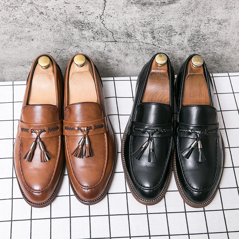 Mocassins en cuir à glands