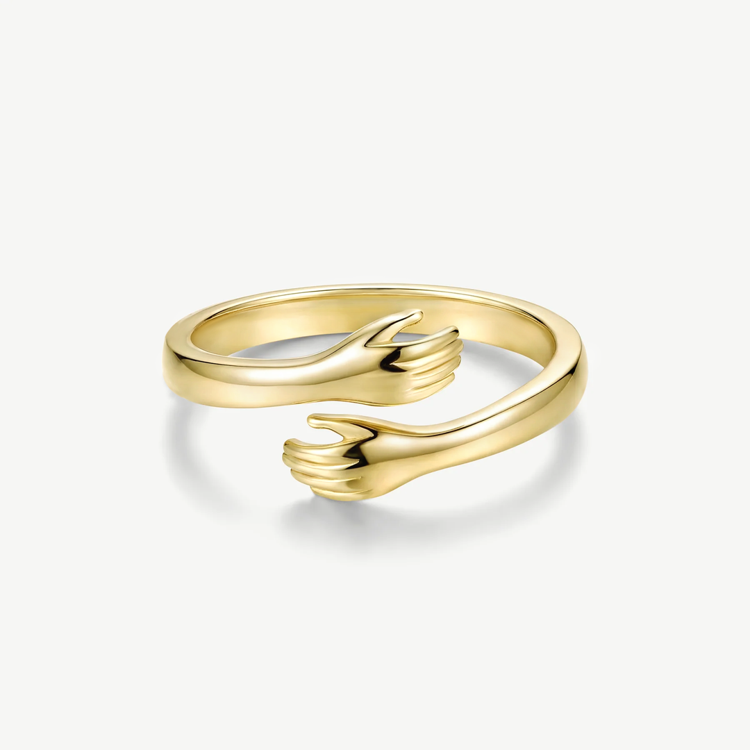 L'originale anello abbraccio