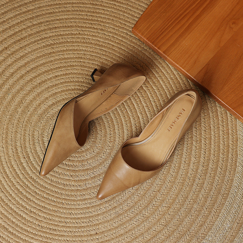 Décolleté kitten heels in pelle Ceyra