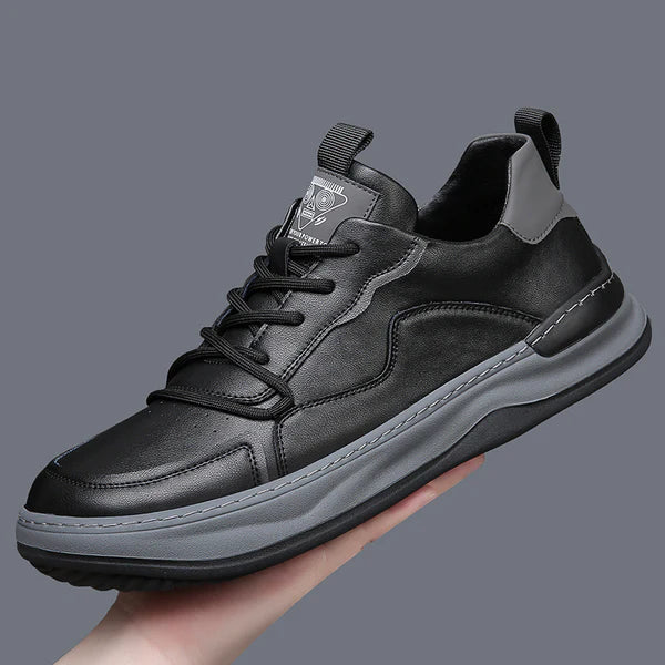 Scarpe in pelle con suola alta