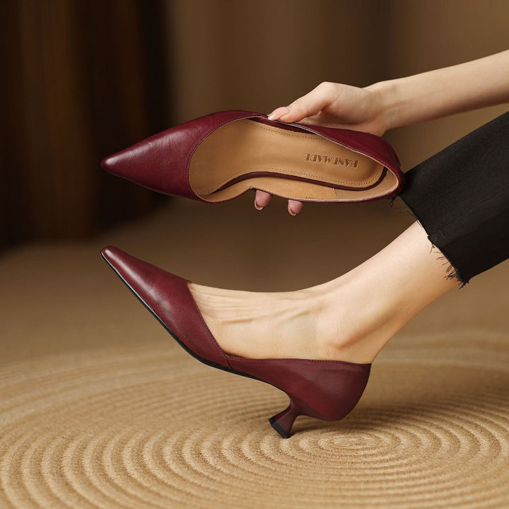 Décolleté kitten heels in pelle Ceyra