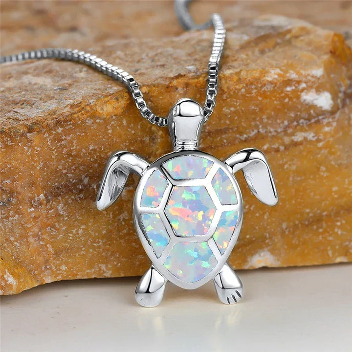 Vintage Collier Pendentif Schildkröte aus Grüner Feueropal