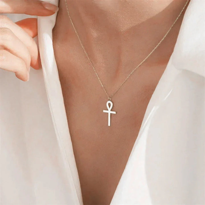 Collana con ciondolo Ankh dorato