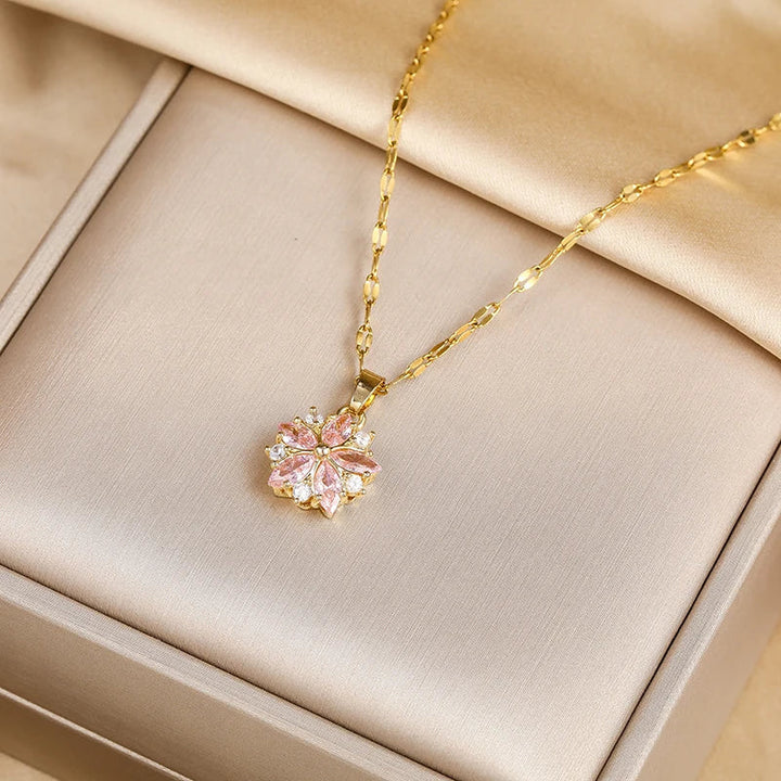 Collier Sakura Rose Romantique aus Edelstahl