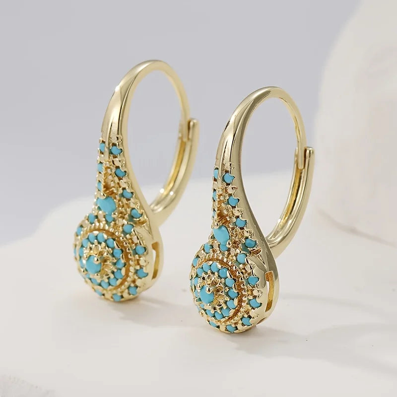 Eleganti orecchini con perle