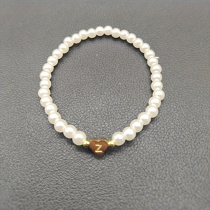 Elegante bracciale con iniziale a forma di cuore (A-Z)