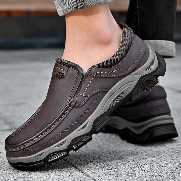 Chaussures à enfiler en cuir élégantes