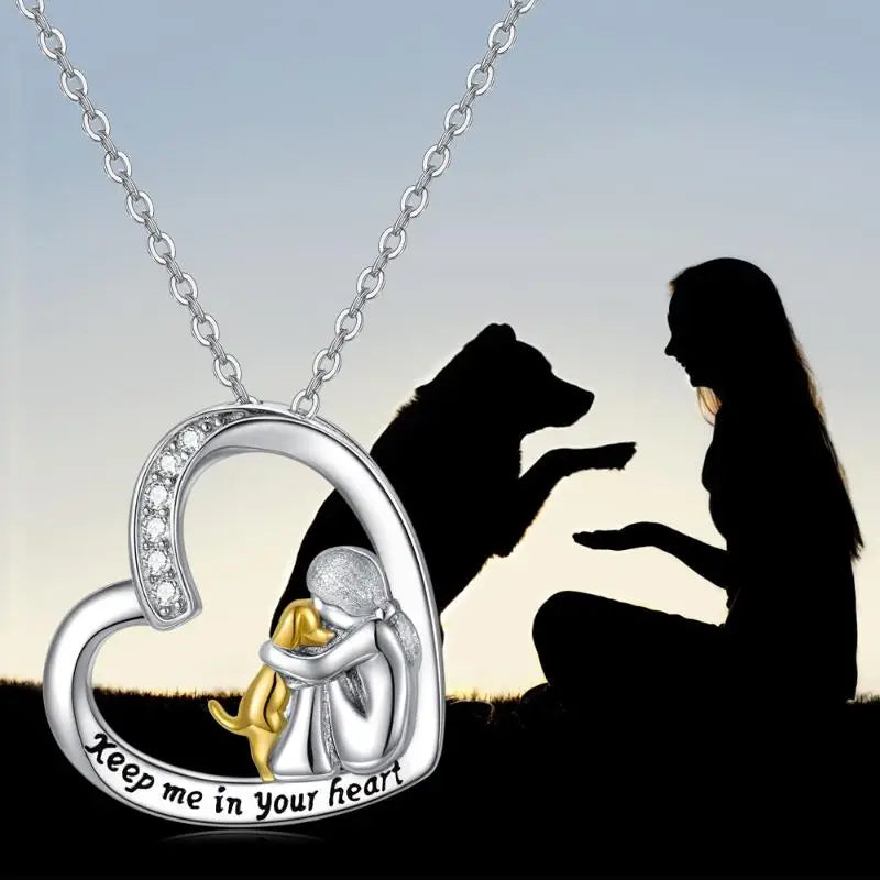 Collana in argento con cuore, cane e zirconi