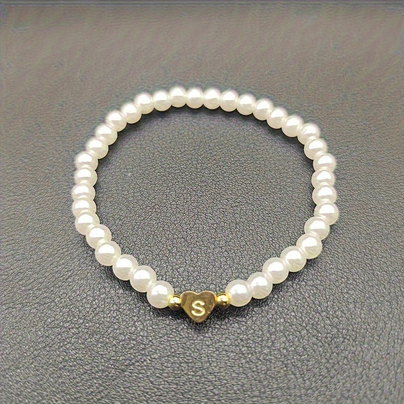 Elegante bracciale con iniziale a forma di cuore (A-Z)
