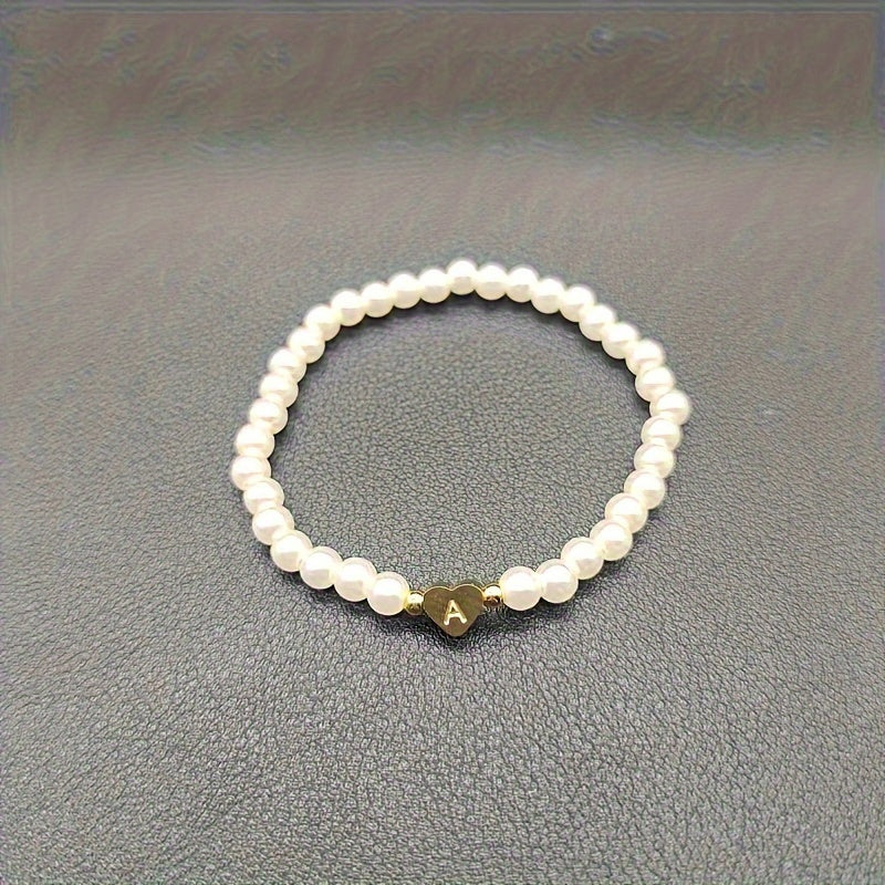 Elegante bracciale con iniziale a forma di cuore (A-Z)