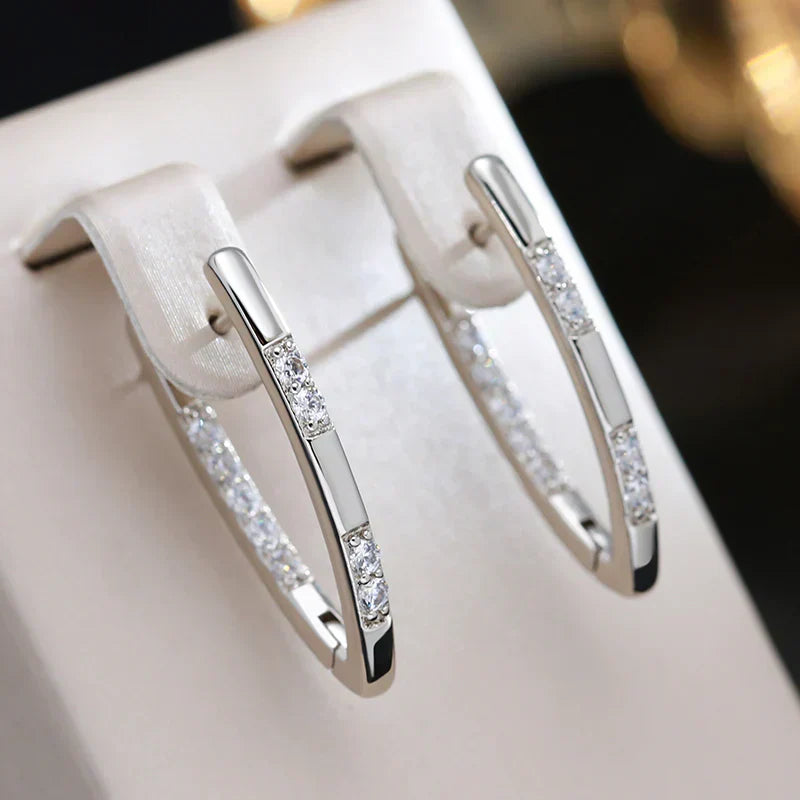 Elegante Ohrringe aus vergoldetem Zirkon