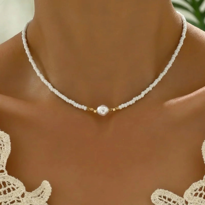 Collana minimalista in turchese e perle