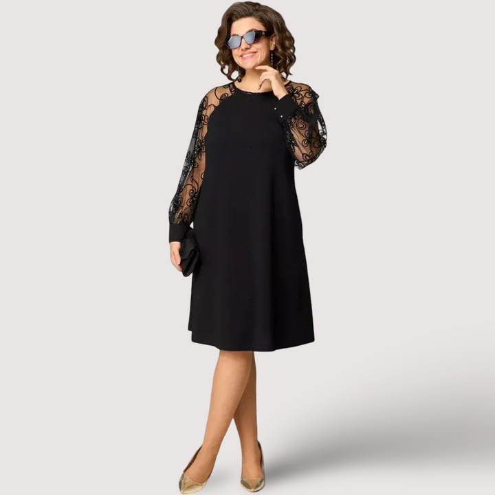 Elena - Élégantes robes noires à manches en dentelle
