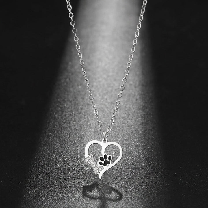 ZAMPA | Collier avec patte de chien