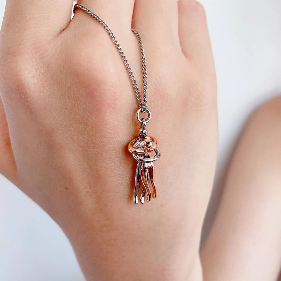 SEMPRE | Collier couple étreinte