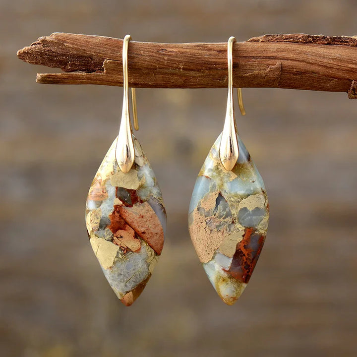 Orecchini pendenti con pietra naturale